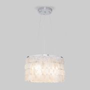 Люстра с перламутром