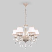 Люстра с тканевыми абажурами и хрустальными подвесками