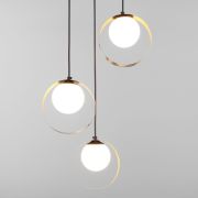 Подвесной светильник со стеклянными плафонами