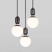 Подвесной светильник со стеклянными плафонами