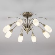 Потолочная люстра со стеклянными плафонами