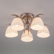 Потолочный светильник со стеклянными плафонами