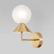 Настенный светильник в цвете латунь с фактурным плафоном