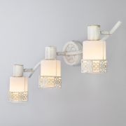 Спот с тремя плафонами