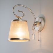 Бра с абажуром