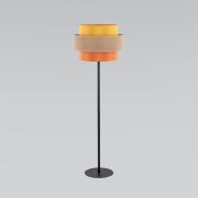 Напольный светильник с тканевым абажуром