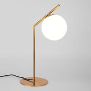 Настольная лампа со стеклянным плафоном