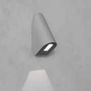 Уличная светодиодная подсветка для лестниц и дорожек